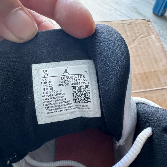 Air Jordan 13 Retro GS Starfish - Picture 6 of 7